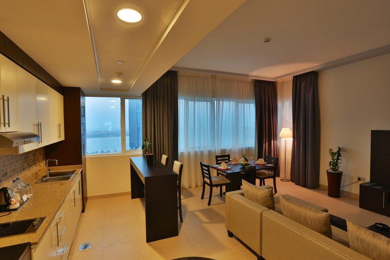 Tower Hotel Apartments Abu Dhabi Exterior foto